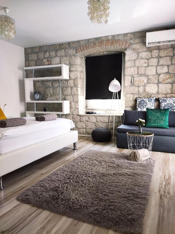 Guest House Klaudija Trogir Zewnętrze zdjęcie