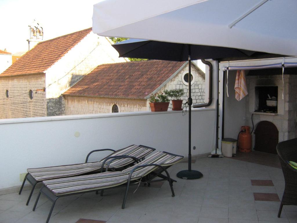 Guest House Klaudija Trogir Zewnętrze zdjęcie